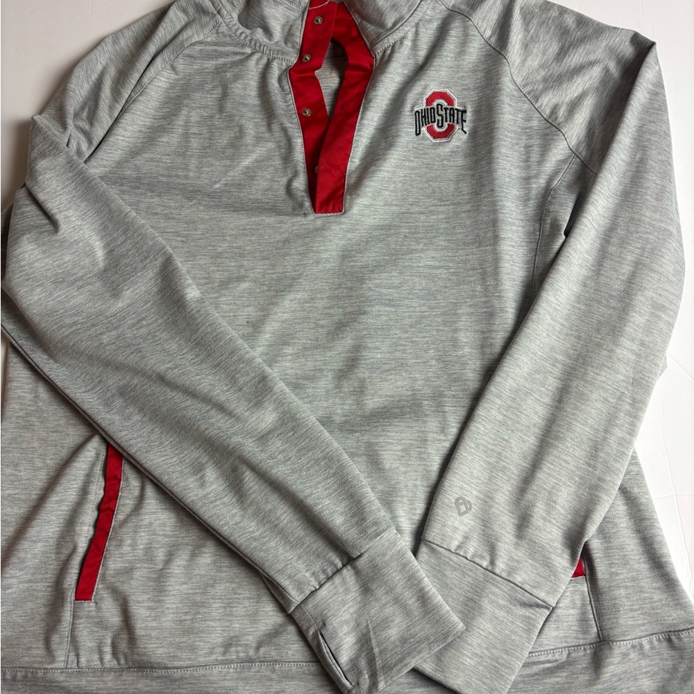 Colosseum Women's Gray and Red Hoodie